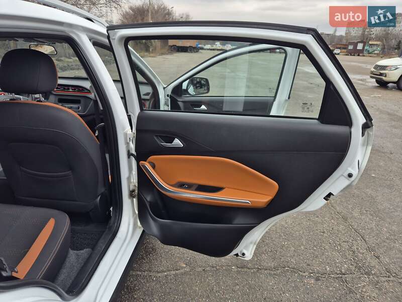 Внедорожник / Кроссовер Chery Tiggo 2 2019 в Запорожье