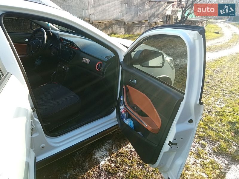Внедорожник / Кроссовер Chery Tiggo 2 2019 в Хмельницком
