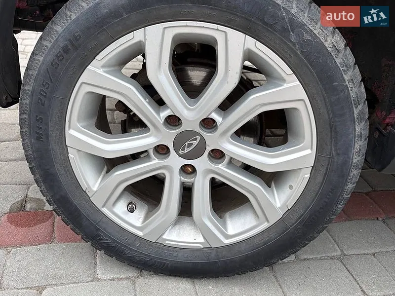 Chery Tiggo 2 2017 VIN LVVDB21B6HE014240 фото оголошення 11 з 39