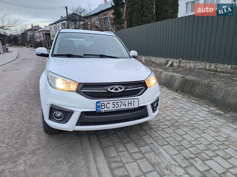 Внедорожник / Кроссовер Chery Tiggo 3 2018 в Львове