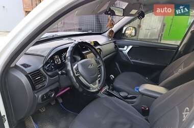 Внедорожник / Кроссовер Chery Tiggo 3 2019 в 