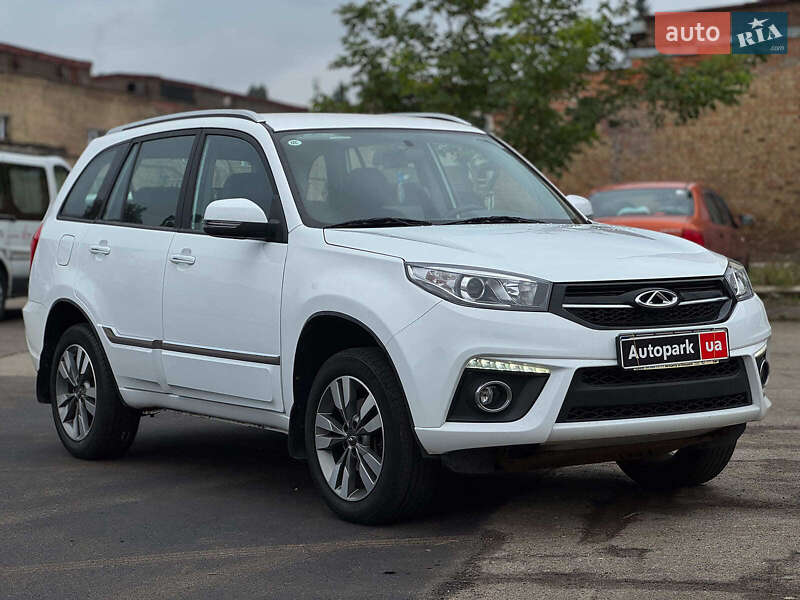 Внедорожник / Кроссовер Chery Tiggo 3 2017 в Киеве