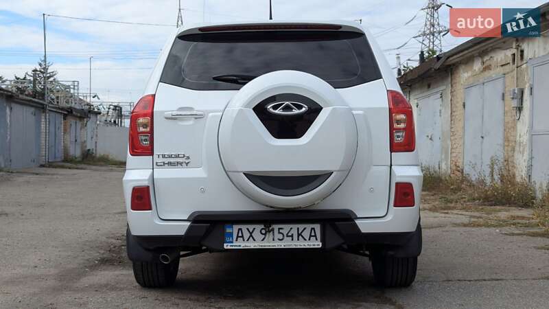 Внедорожник / Кроссовер Chery Tiggo 3 2020 в Харькове