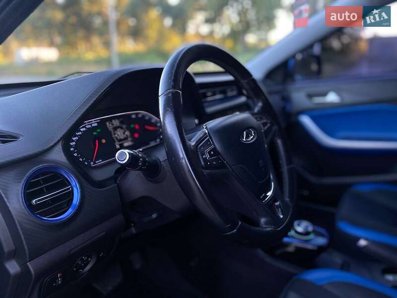 Позашляховик / Кросовер Chery Tiggo 3xe 2018 в Києві