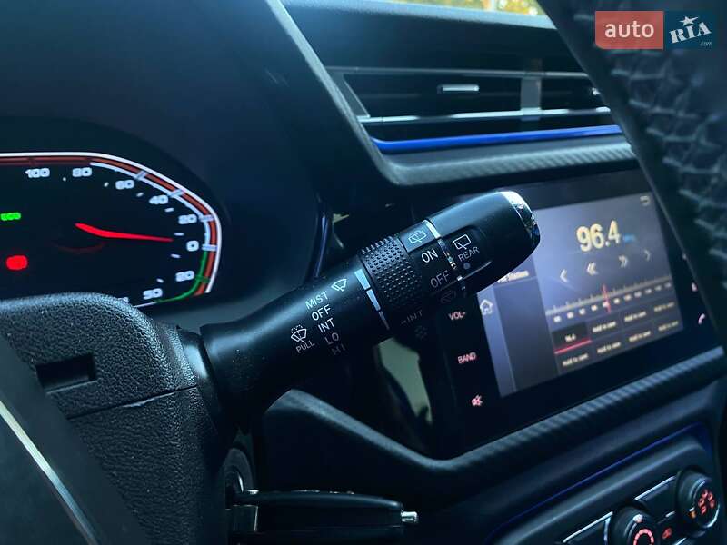 Внедорожник / Кроссовер Chery Tiggo 3xe 2018 в Киеве