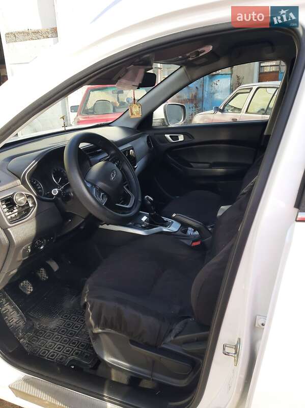 Позашляховик / Кросовер Chery Tiggo 4 2021 в Кам'янець-Подільському фото 6 Позашляховик / Кросовер Chery Tiggo 4 2021 в Кам'янець-Подільському
