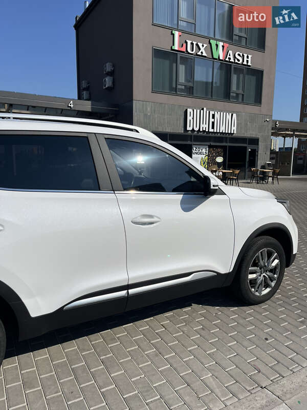Внедорожник / Кроссовер Chery Tiggo 4 2021 в Киеве