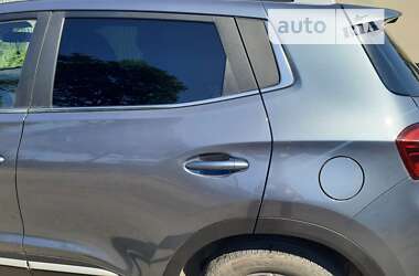 Позашляховик / Кросовер Chery Tiggo 4 2021 в 