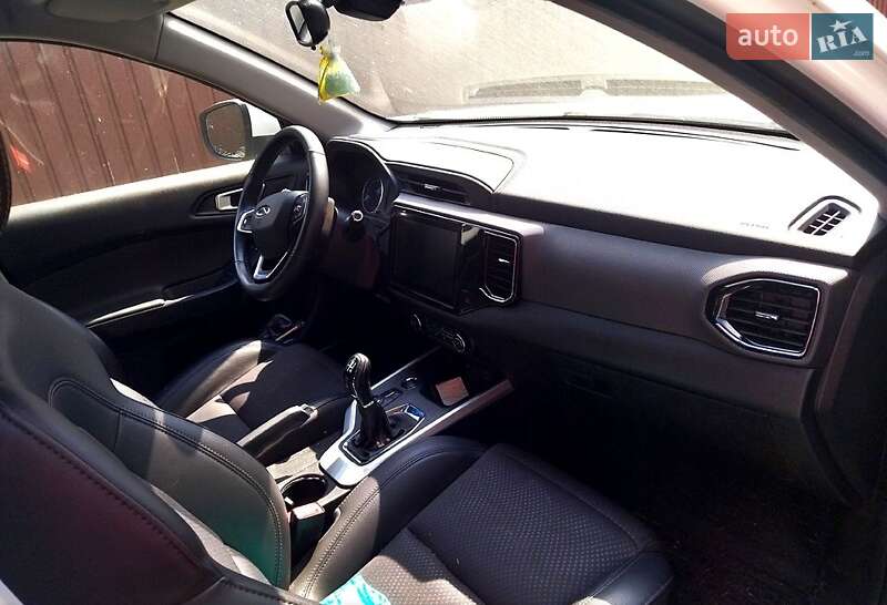 Внедорожник / Кроссовер Chery Tiggo 4 2021 в Киеве