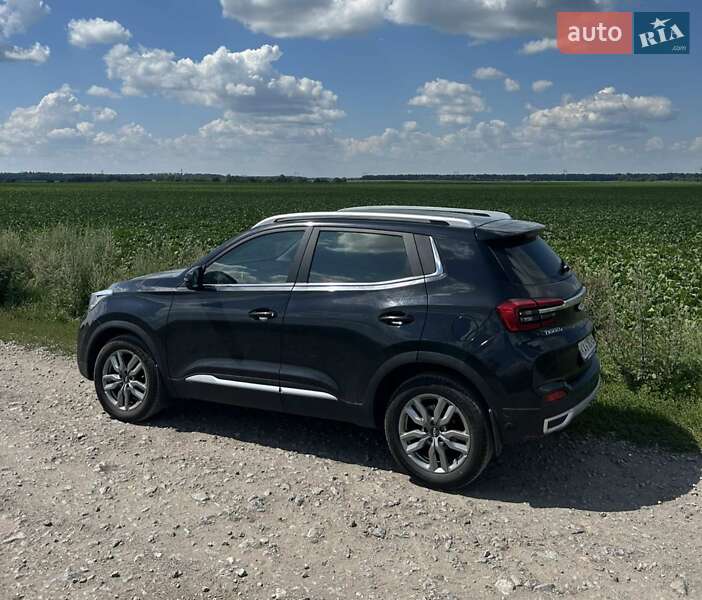 Внедорожник / Кроссовер Chery Tiggo 4 2021 в Киеве