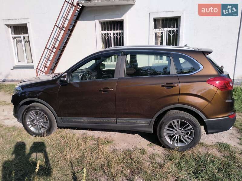 Внедорожник / Кроссовер Chery Tiggo 5 2016 в Каневе
