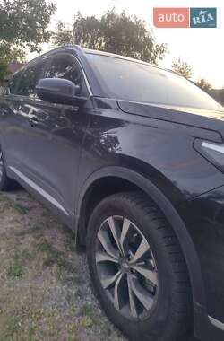 Позашляховик / Кросовер Chery Tiggo 7 Pro 2021 в 