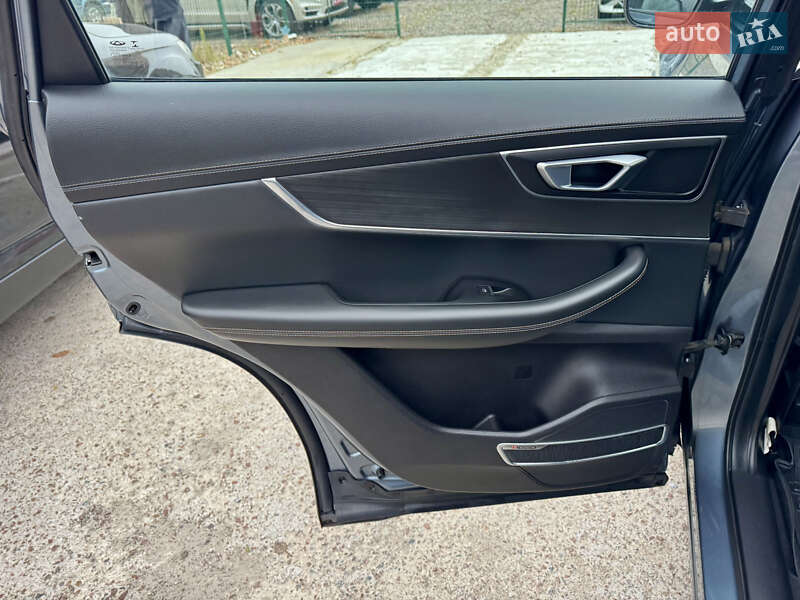 Внедорожник / Кроссовер Chery Tiggo 8 2019 в Киеве фото 34 Внедорожник / Кроссовер Chery Tiggo 8 2019 в Киеве