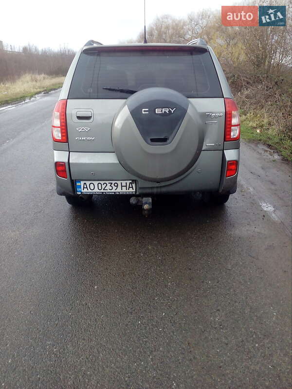 Внедорожник / Кроссовер Chery Tiggo 2014 в Ужгороде