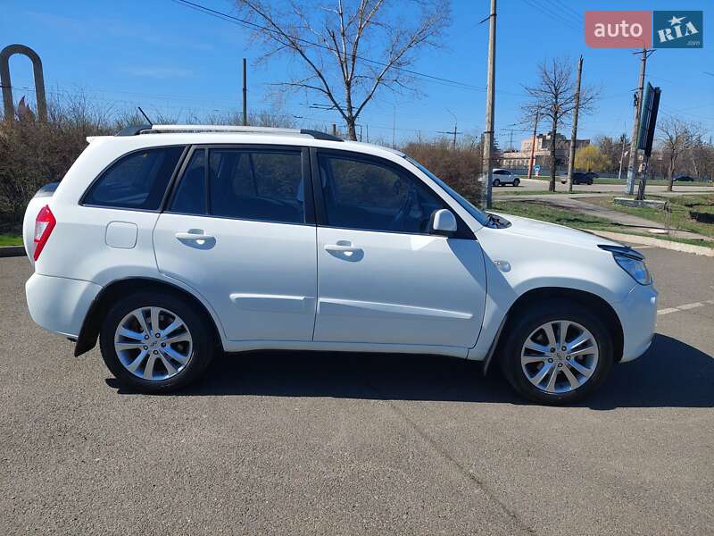 Позашляховик / Кросовер Chery Tiggo 2014 в Кривому Розі