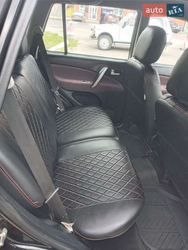 Внедорожник / Кроссовер Chery Tiggo 2011 в Мурованых Куриловцах