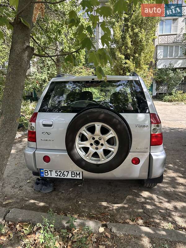Внедорожник / Кроссовер Chery Tiggo 2010 в Чернигове