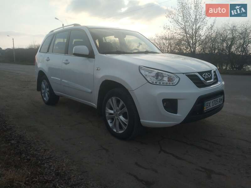 Внедорожник / Кроссовер Chery Tiggo 2014 в Хмельницком