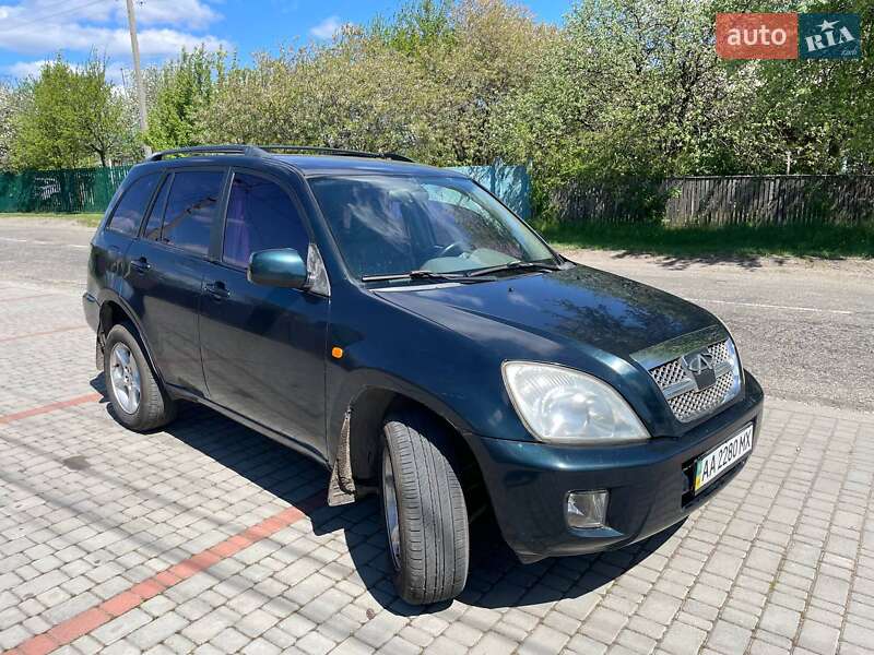 Позашляховик / Кросовер Chery Tiggo 2008 в Києві