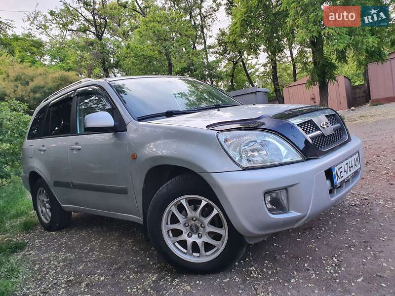 Внедорожник / Кроссовер Chery Tiggo 2008 в Кривом Роге