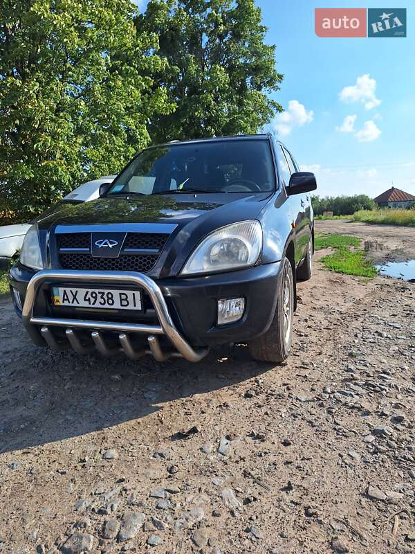 Внедорожник / Кроссовер Chery Tiggo 2007 в Змиеве