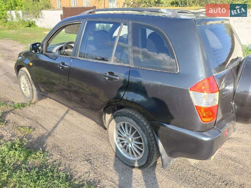 Внедорожник / Кроссовер Chery Tiggo 2007 в Змиеве
