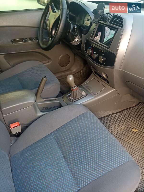 Позашляховик / Кросовер Chery Tiggo 2008 в Житомирі