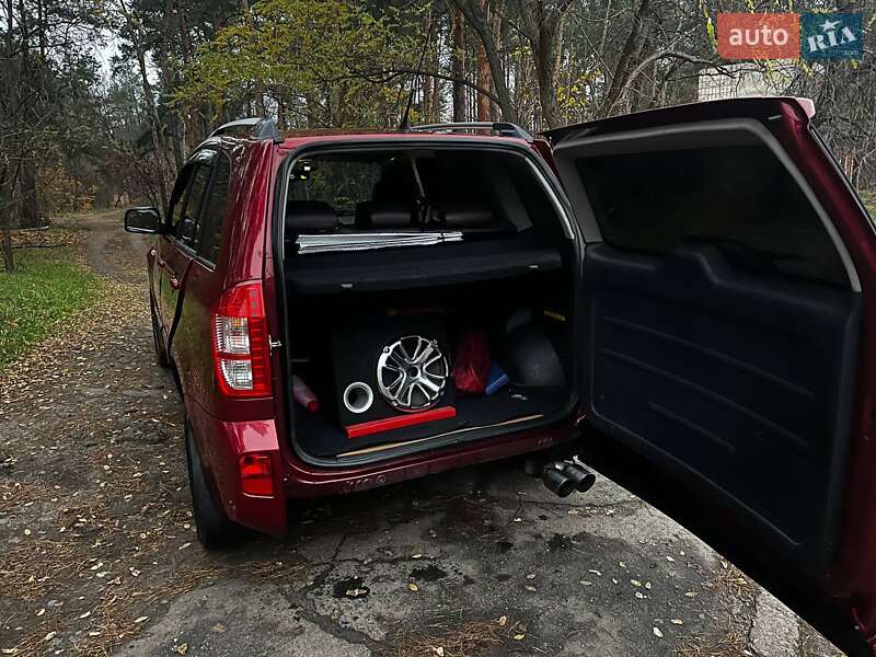 Позашляховик / Кросовер Chery Tiggo 2014 в Києві