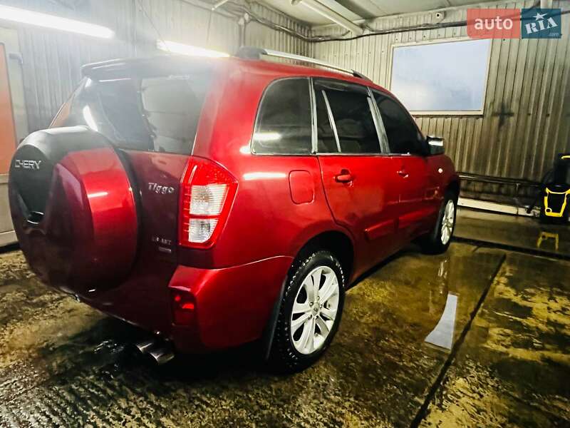 Позашляховик / Кросовер Chery Tiggo 2014 в Києві