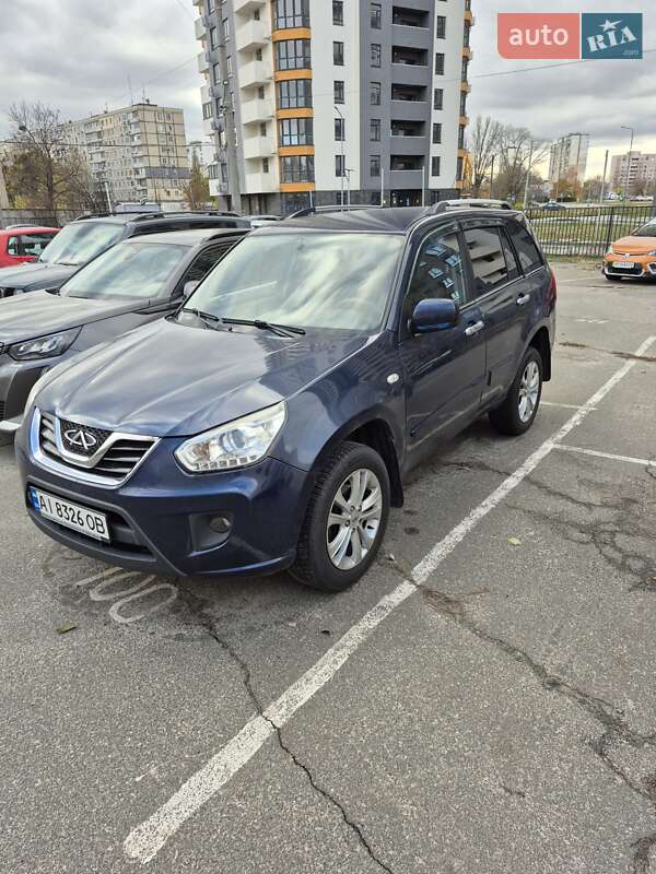 Позашляховик / Кросовер Chery Tiggo 2014 в Києві