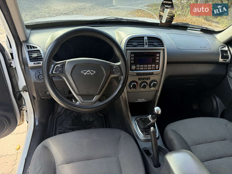 Позашляховик / Кросовер Chery Tiggo 2013 в Дніпрі