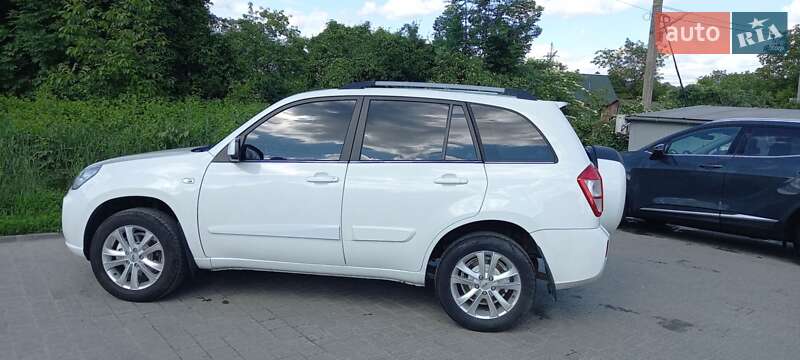 Внедорожник / Кроссовер Chery Tiggo 2014 в Ивано-Франковске