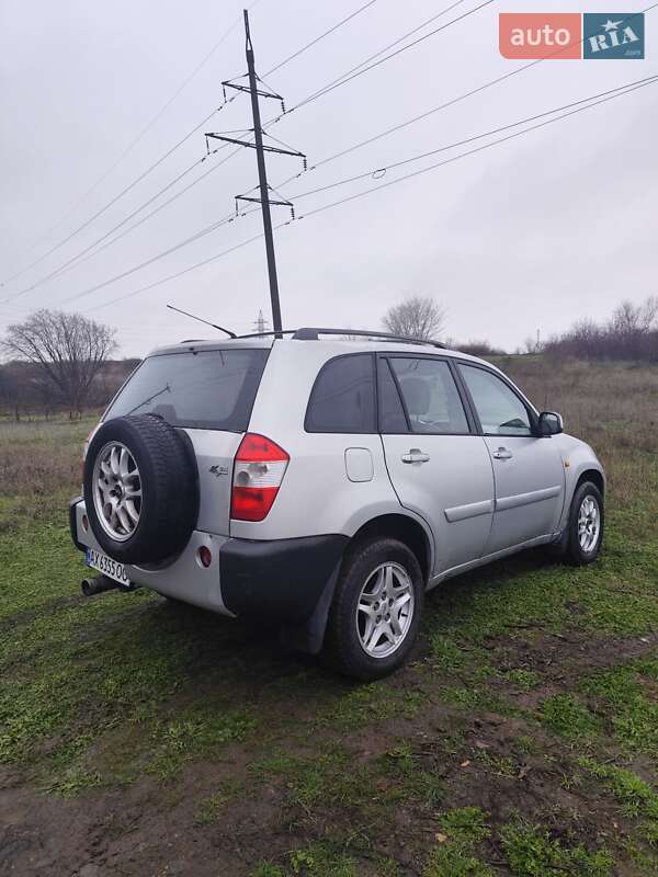 Внедорожник / Кроссовер Chery Tiggo 2006 в Кривом Роге фото 5 Внедорожник / Кроссовер Chery Tiggo 2006 в Кривом Роге