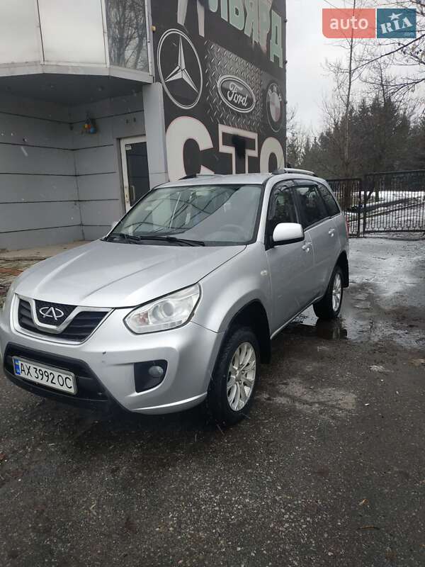 Внедорожник / Кроссовер Chery Tiggo 2014 в Харькове