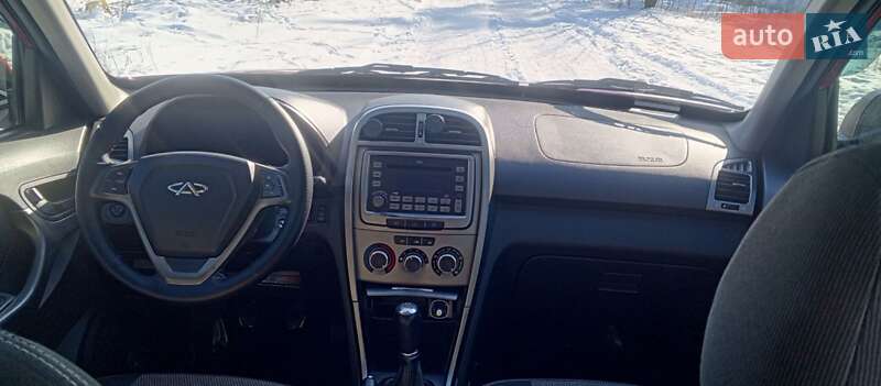 Позашляховик / Кросовер Chery Tiggo 2012 в Ірпені