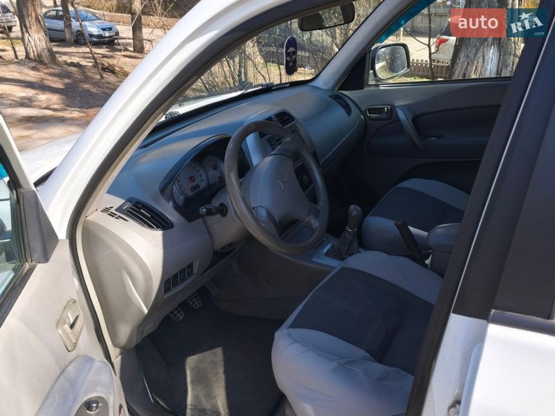 Внедорожник / Кроссовер Chery Tiggo 2008 в Киеве