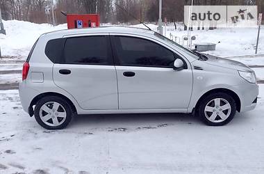 Хэтчбек Chevrolet Aveo 2011 в Киеве