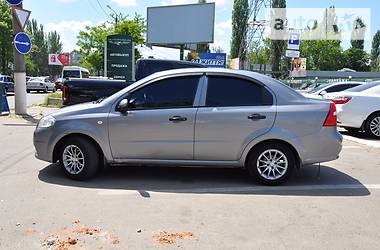 Седан Chevrolet Aveo 2006 в Николаеве