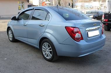 Седан Chevrolet Aveo 2012 в Киеве