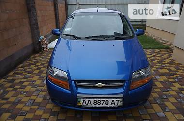 Седан Chevrolet Aveo 2005 в Киеве