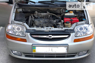 Седан Chevrolet Aveo 2005 в Тернополе