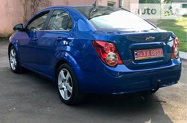 Седан Chevrolet Aveo 2012 в Луцке