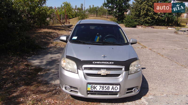 Седан Chevrolet Aveo 2007 в Вараше