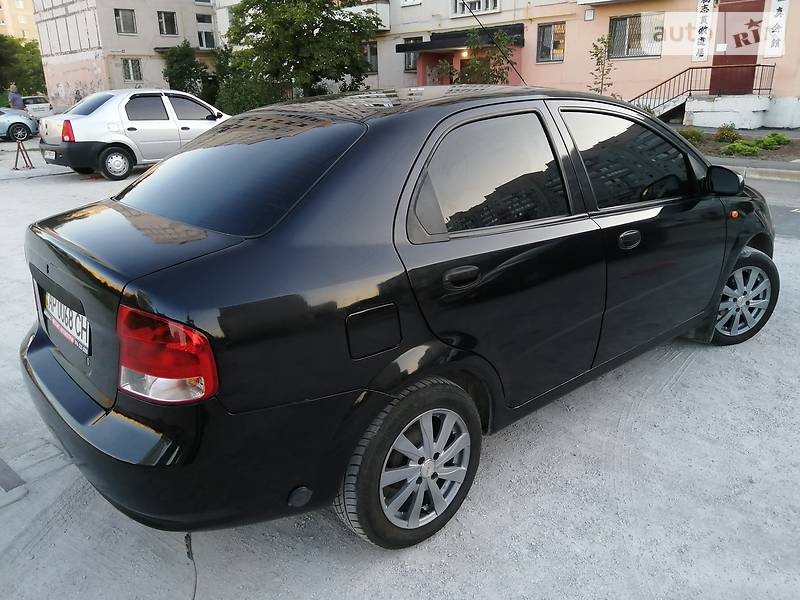 Седан Chevrolet Aveo 2006 в Запоріжжі