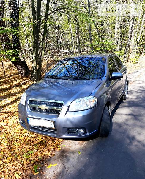 Седан Chevrolet Aveo 2007 в Киеве