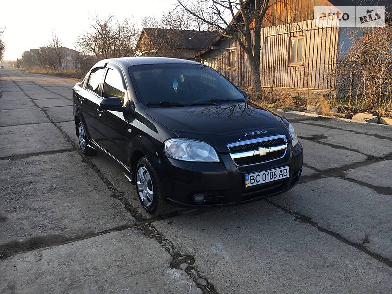 Седан Chevrolet Aveo 2010 в Болехові