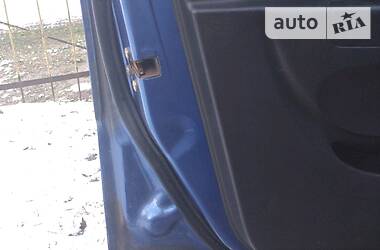 Седан Chevrolet Aveo 2006 в 