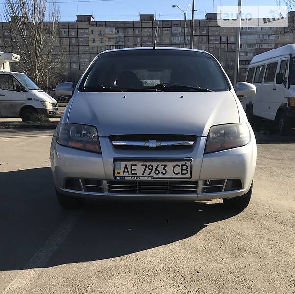 Хетчбек Chevrolet Aveo 2008 в Дніпрі