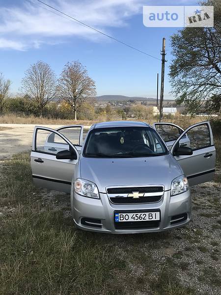 Седан Chevrolet Aveo 2011 в Тернополе