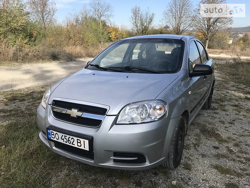 Седан Chevrolet Aveo 2011 в Тернополе
